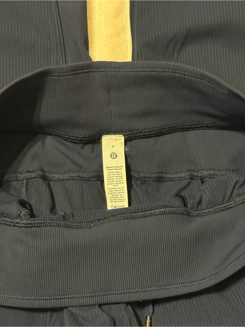 Lululemon Dance Studio Mid-Rise Crop pants